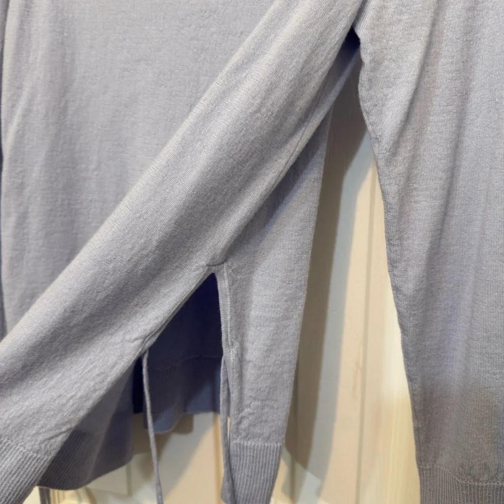 J. Crew Soft Blue Grey Merino Wool Light Top size‎ M